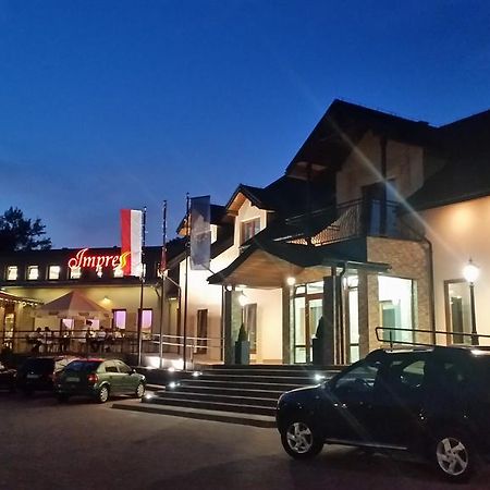 Hotel Impressa Niedrzwica Duża Eksteriør bilde