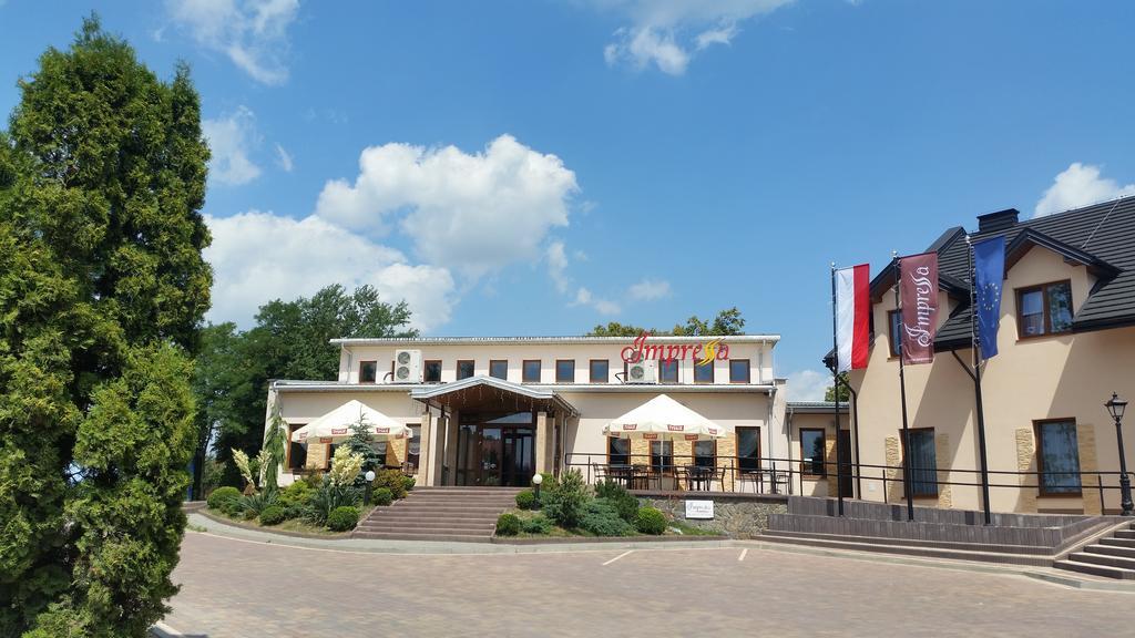 Hotel Impressa Niedrzwica Duża Eksteriør bilde